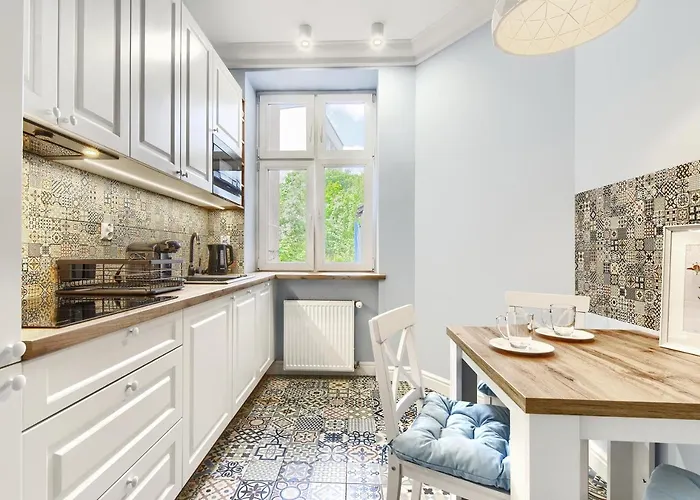 Etiuda - Acco Rent Lägenhet *